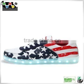 2016 summer fashionable desigh LOW MOQ women men luminous 7 colors led lights circulate shoes