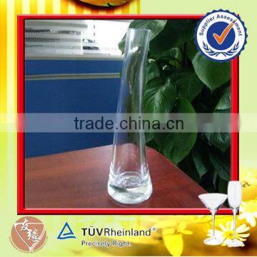 China hand-blown 175mm tall glass stemmed vase