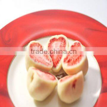 healthy and delicious strawberry chocolate snack food93