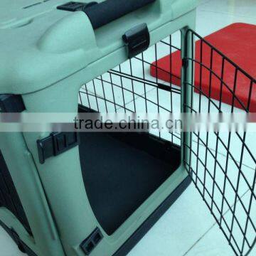 PLASTIC PET HOUSE/DOG CAT CAGE