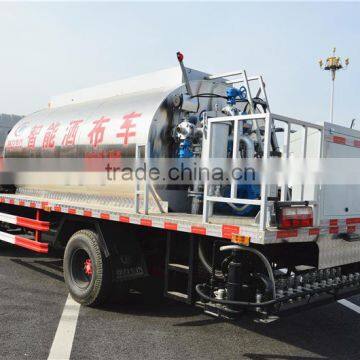 Dongfeng 6000L Bitumen Sprayer Truck photo-4