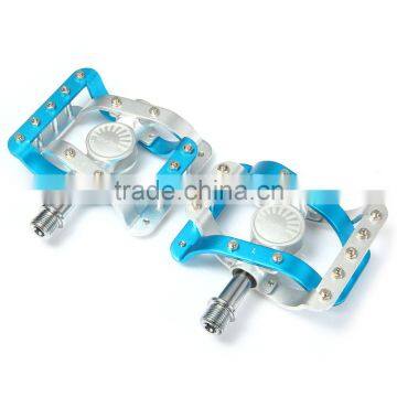 One Pair TAVTA MTB Mountain Ultralight Pedal Ultra-Light Bicycle Pedals 3 Bearings Axle Aluminum Alloy Anti-skid Footrest photo-3