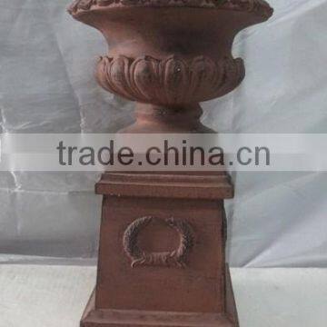 Garden Antique Fiberglass Urn Planter Wholesale photo-2