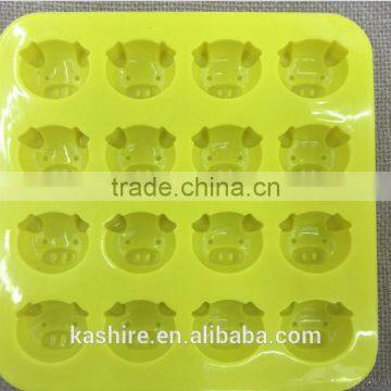 Wholesale Safety Pig Shape Silicone Chocolate Mould,soap Mold,diy Cake Mould photo-2