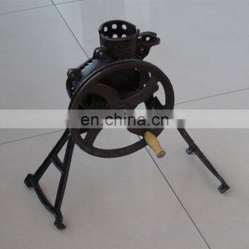 Small Farm Equipment Personal Portable Hand Maize Threshing Machine photo-3