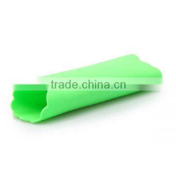 Useful Silicone Garlic Skin Remover Peel Garlic Kitchen Tool Peeler Peeling Tube Roller Crusher photo-6