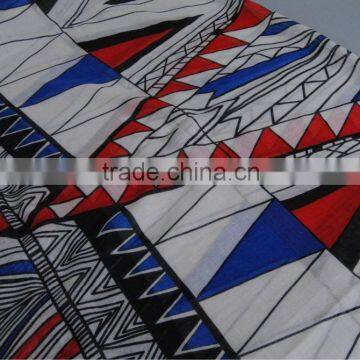 Latest Style Fringe Triangle Printed Voile Polyester Scarf