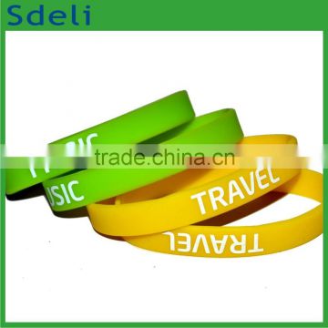 factory made SGS ROHS EN71 standard food grade logo imprint neon silicone wristband