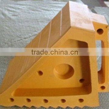 (200mmx100mmx150mm)Yellow/Rubber wheel chock