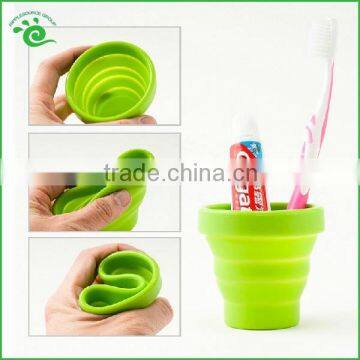 2015 Portable Heat Resistance Folding Silicone Cup for Travel