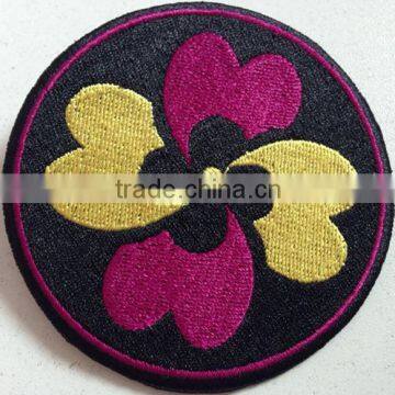Pictures of Embroidery Pin on Patches by Machines
