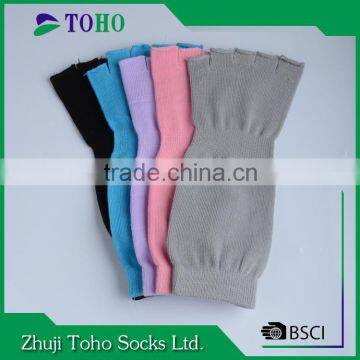 Factory Direct Sale Anti Slip Indoor Yogo Socks for Women photo-2