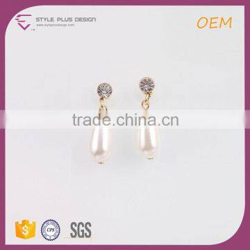 E77968I01 STYLE PLUS shiny gold plate fashion fake pearl stud earrings hanging waterdrop pearl stud earrings