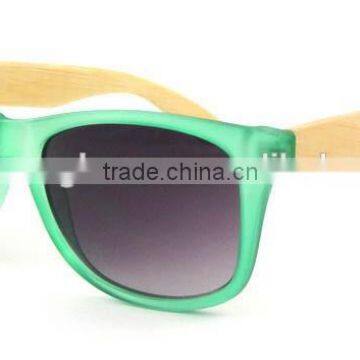 2015 hot sale fashionable bamboo sunglasses high quality pc frame bamboo arms sunglasses