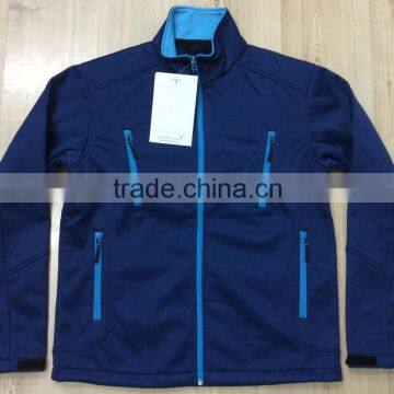 Men's windproof breathable outdoor softshell jacket four pocket zip