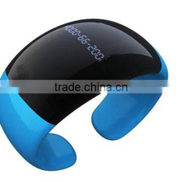 Fashional wireless bluetooth vibrator bracelect