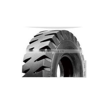 18.00-33 PORT USE TIRE