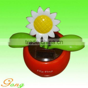 Hot Sale Mini Flip Flop Solar Flower