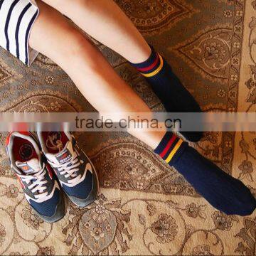 Zm22058a Hot Sale Girls Funny Socks Women Autumn Winter Warm Socks photo-2