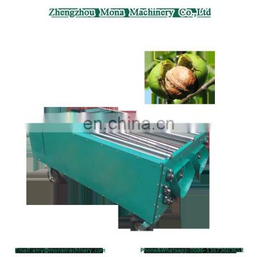 Fresh walnut dehusking machine/fresh green walnut green skin removing machine/walnut peeling machine for sale