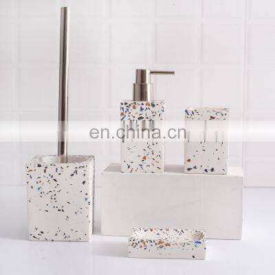 Polyresin bathroom accessories set bathroom set 4 pieces polyresin soap dispenser