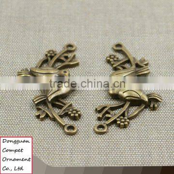 Wholesale diy jewelry zinc alloy branch kissing birds pendant