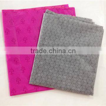 Uncoated coating and gift wrapping tissue paper