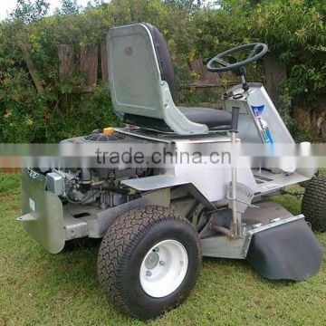 riding mower with seat,13.5hp,830mm cutting width,25 to 105 mm cut height,2 blades,Suspended parallel linkage