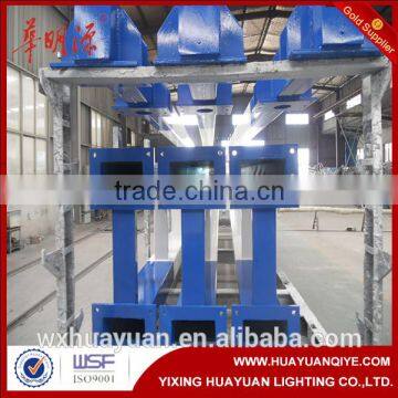 Steel fittings for square traffic signal pole