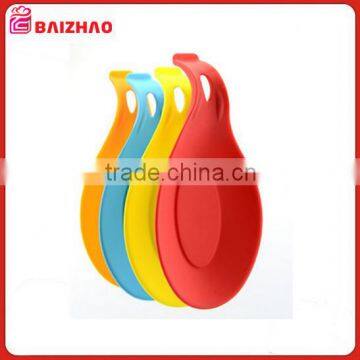 Personal FDA silicone spoon and fork rest mat, fork and spoon rest mat