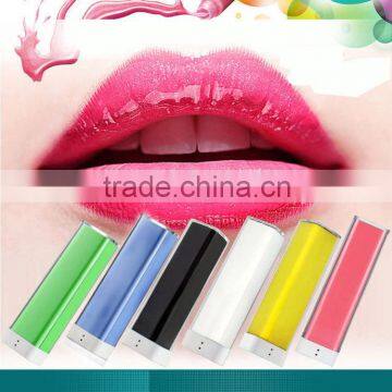 Top selling product promotional gift Logo printed tube cylinder shape 2200mah portable battery charger