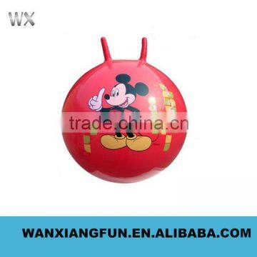 Wholesale cheap toys pvc inflatable bouncy handle ball for kids