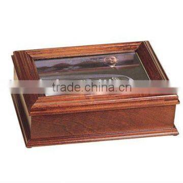 Wooden jewelry box