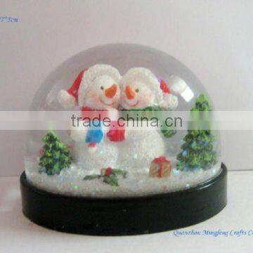 Resin snowman plastic water globe