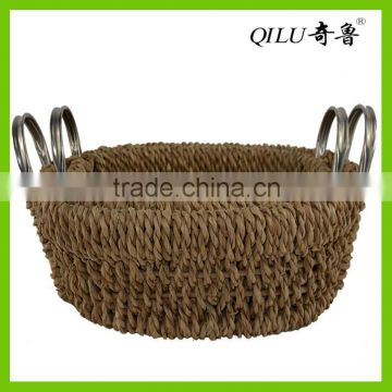 Durability and elegant weaving cattail basket