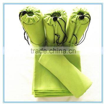 2016 Hot sale customize microfiber travel towel with mesh bag