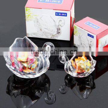 With 10 years experience factory offer wholesale glass swan shape home decoration items