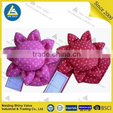 Homemade Crafts Wrist Pin Cushion photo-2