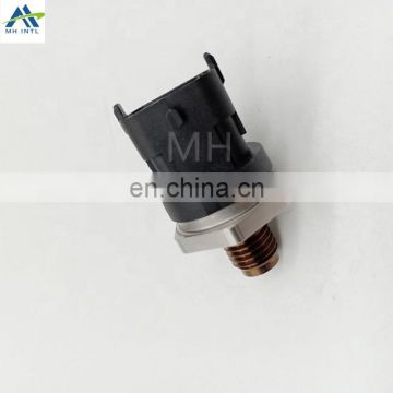 Auto Parts Fuel Rail High Pressure Sensor 940780670024 For MWM