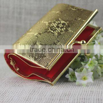 Newest 2016 Hot Sales Special Gold and Red Recycled Elegant Candy Gift Box