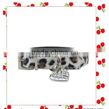 Leopard crystal heart pet collar,Pet products