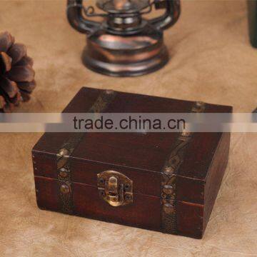 Exquisite Decorative Christmas Wooden Jewelry Gift Box