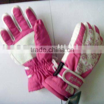 Fashion snowboard glove with thinsulate