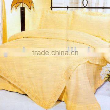 100% cotton gold jacquard bedding set with duvet cover set