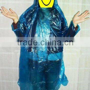 The Single use Rainponchos Clear PE Dispsable Rain Ponchos