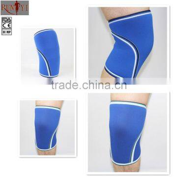 Crossfit Knee Pad with Closed Patella Coverage