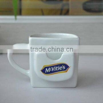 Promotion customized ceramic biscuit mug