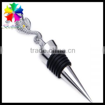 Squre crystal shape metal wine stopper with A letter,fancy metal wine stopper,