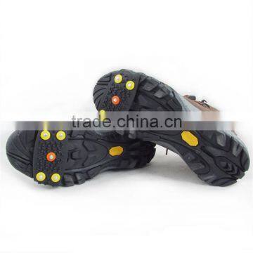 Manufacturer Sell Easy Carry and Convinent 5 Teeth Silicone Crampons for Outdoor Climbing photo-2
