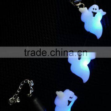 China wholesale cheap three plastic skull led light up flashing bracelet art